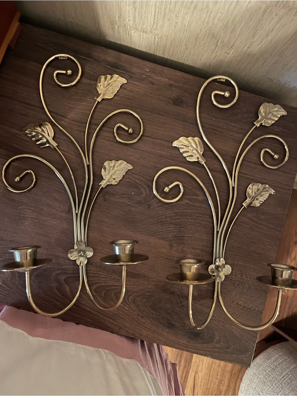 Vintage! Gold Metal Leaf Wall Sconce Pair